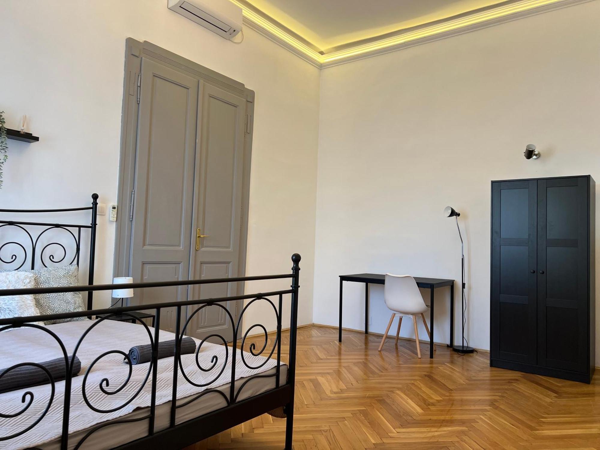 F14 Guesthouse Budapeşte Dış mekan fotoğraf